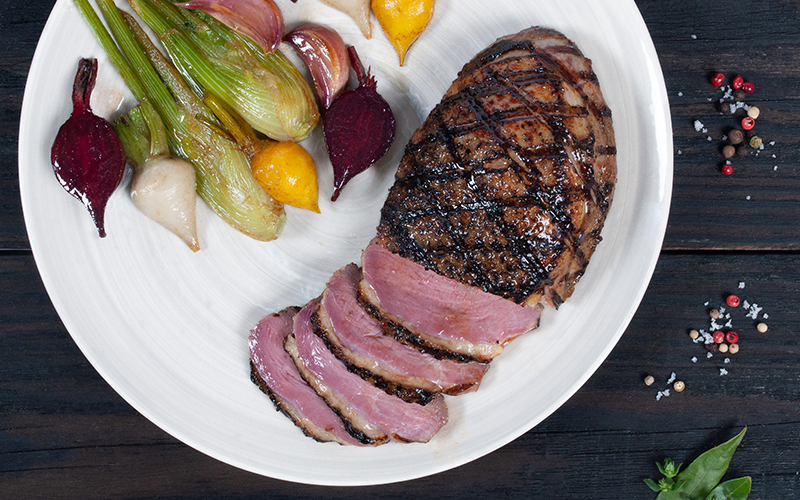 Filet de canard aux 3 poivres Ernest Soulard et légumes nouveaux